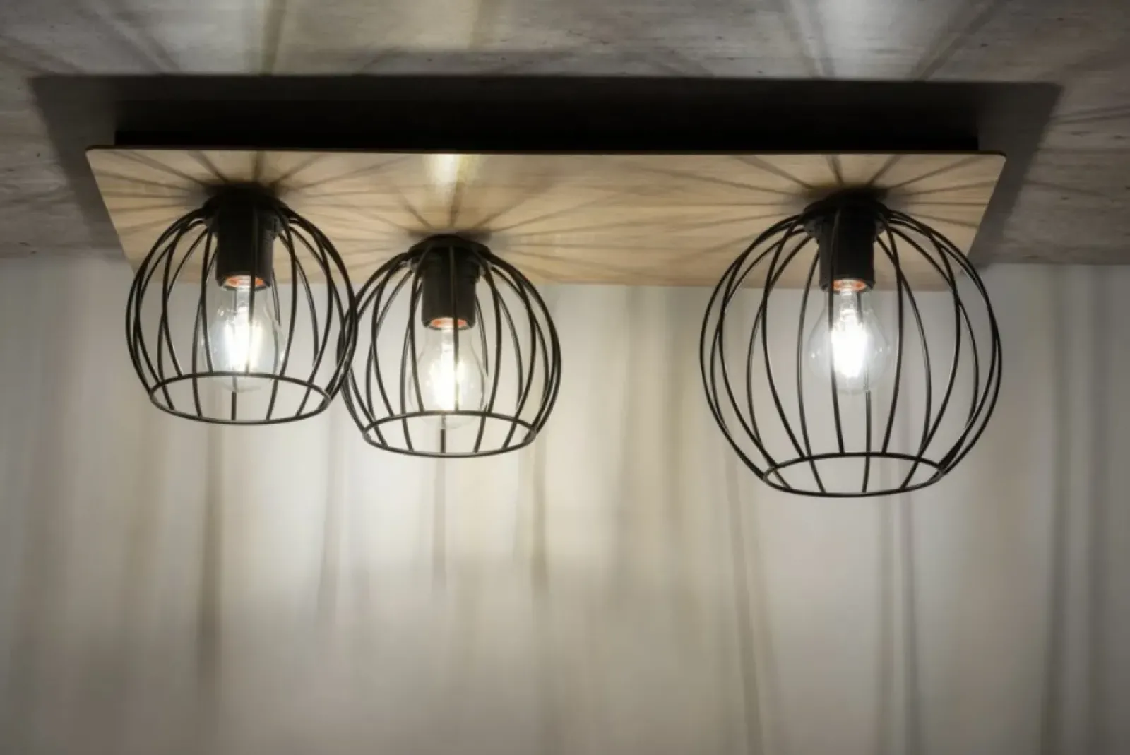 Sklep Kaja Asymetryczna lampa sufitowa do sypialni SIG 32359 - CYBER PROSTOKĄT Discount