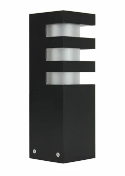 Sklep Kaja Czarna lampa stojąca, mocowana na fundamencie RADO 3 BL z serii RADO | Kaja Oświ* Lampy Ogrodowe Stojące