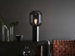 Sklep Kaja Czarna lampa stołowa klosz w kształcie żarówki 107479| Kaja* Nowoczesne Lampki Stołowe
