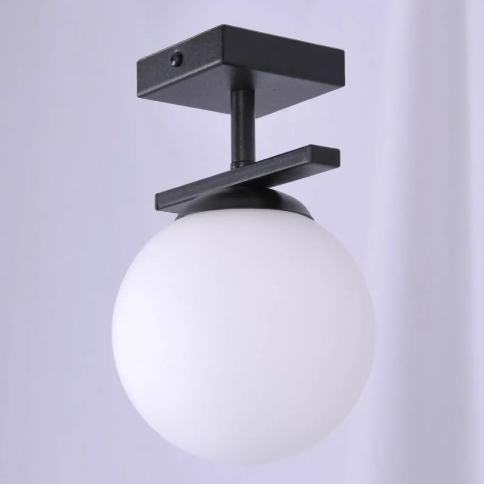 Sklep Kaja Czarna lampa sufitowa z jednym kloszem ZM 1210 GLOBE | Kaja Best