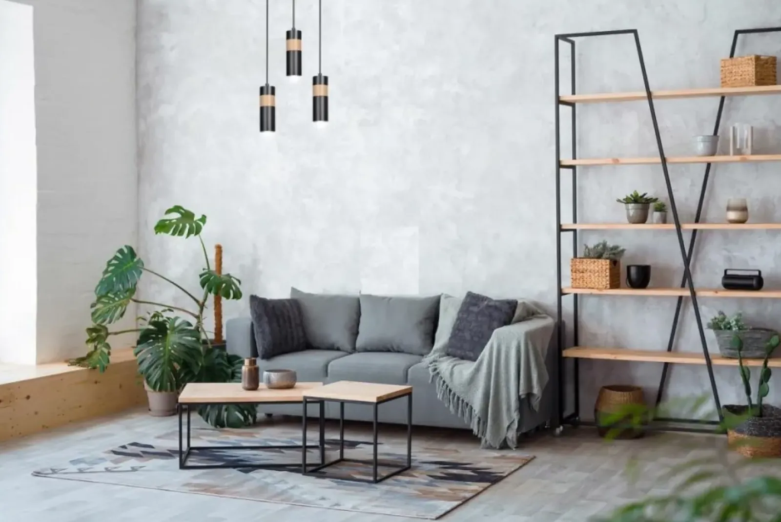 Sklep Kaja Czarna lampa wisząca z drewnianym elementem 732/1 z serii AKA Discount