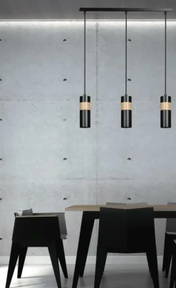 Sklep Kaja Czarna lampa wisząca z drewnianym zdobieniem 732/3 z serii AKA Store
