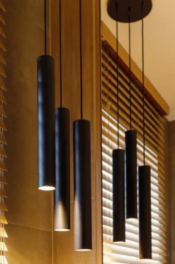 Sklep Kaja Czarna lampa wisząca z trzema tubami do salonu 8917 | Kaja Oświetlenie czarny Cheap