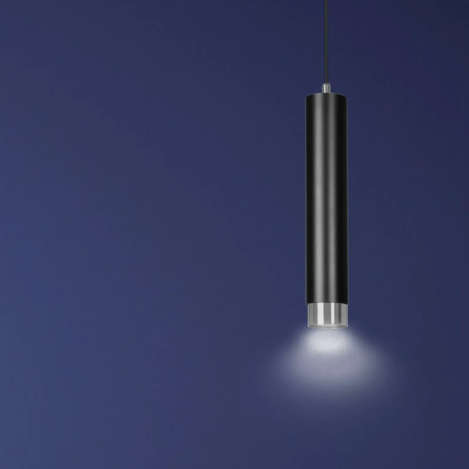 Sklep Kaja Czarna lampa wisząca ze srebrnymi zrobieniami 643/1 | Kaja Oświetlenie Discount