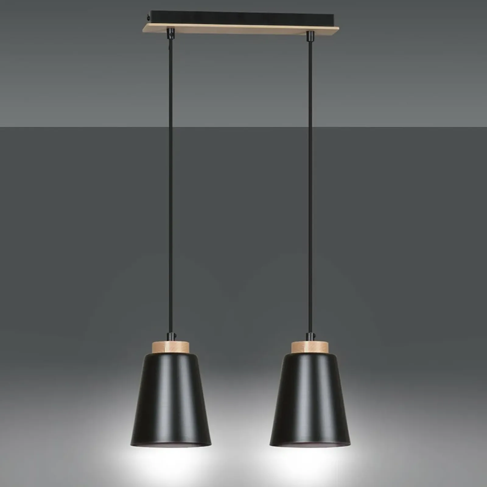 Sklep Kaja Czarna lampa wisząca ze zdobieniami drewnianymi 442/2 | Kaja Clearance