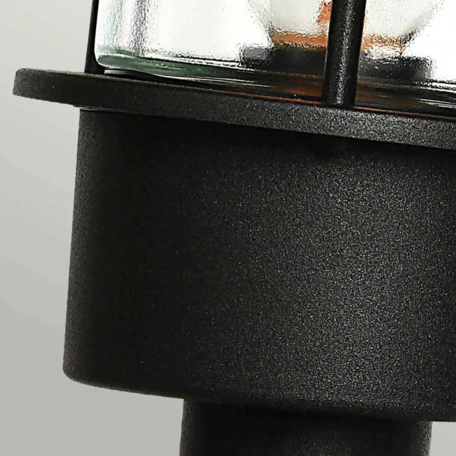 Sklep Kaja Czarna lampa zewnętrzna, niska HELSINGOR-PED-BK z serii HELSINGOR* Lampy Ogrodowe Stojące