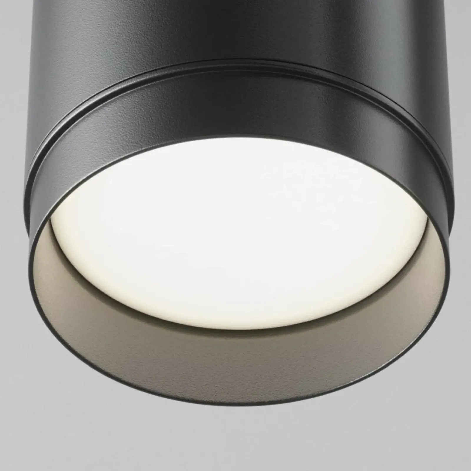 Sklep Kaja Czarna tuba, lampa wisząca, trzonek GX53 P088PL-GX53-B z serii POLAR czarny Store