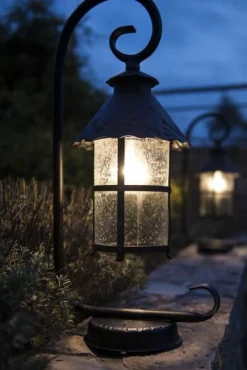 Sklep Kaja Czarna, wyszukana lampa ogrodowa, ozdobna K 5002/3/R z serii TOLEDO | Kaja Oświe* Lampy Ogrodowe Stojące