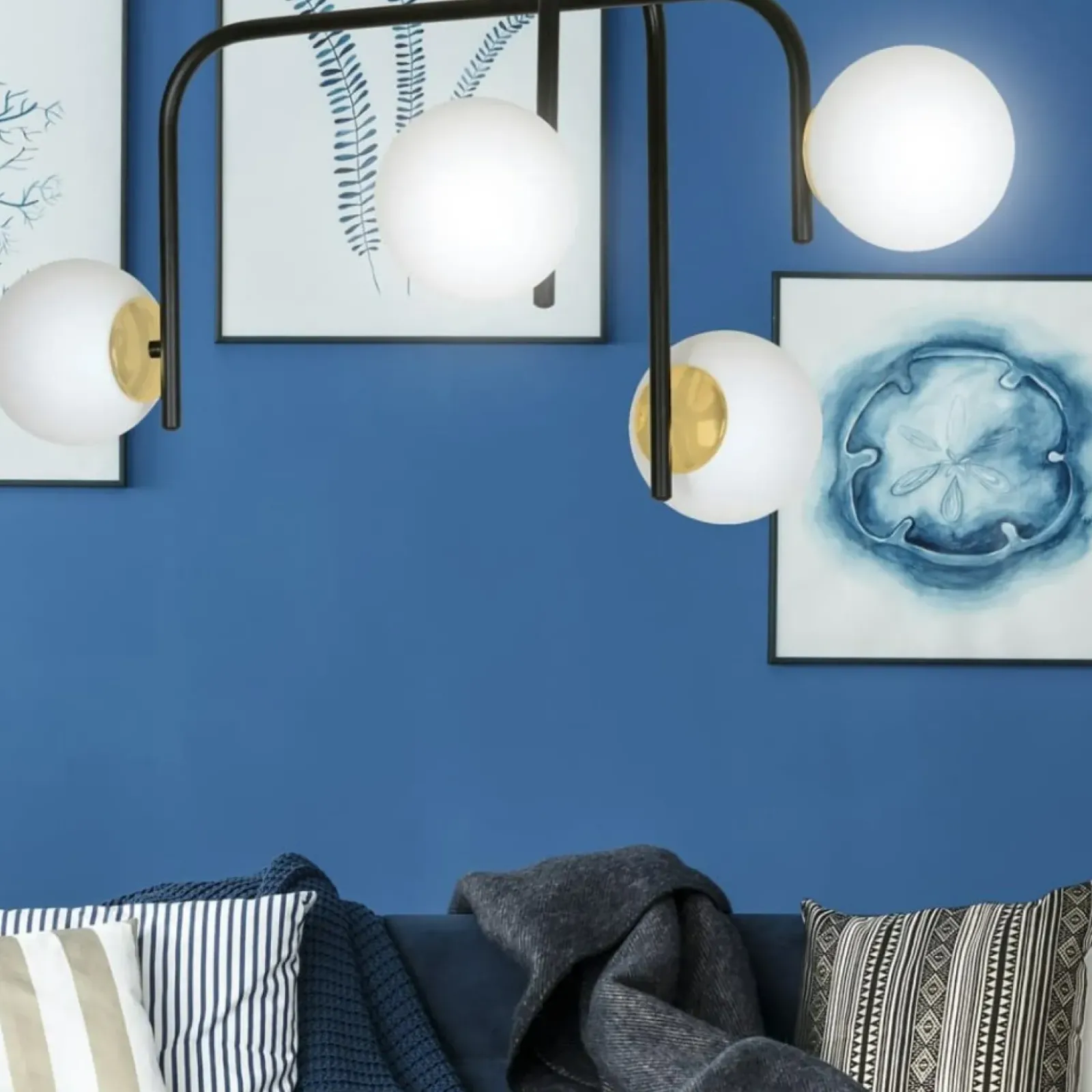 Sklep Kaja Czarno-złota lampa z okrągłymi kloszami 1032/4B RAGNAR | Kaja Outlet