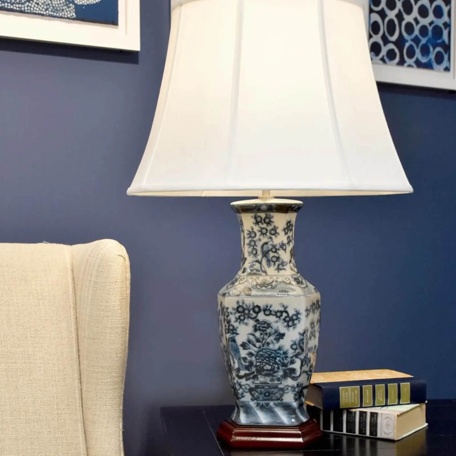 Sklep Kaja Dekoracyjna lampa stołowa, nocna BLUE-HEX-TL z serii BLUE HEX* Lampki Stołowe Z Abażurem|Tradycyjne Lampki Stołowe