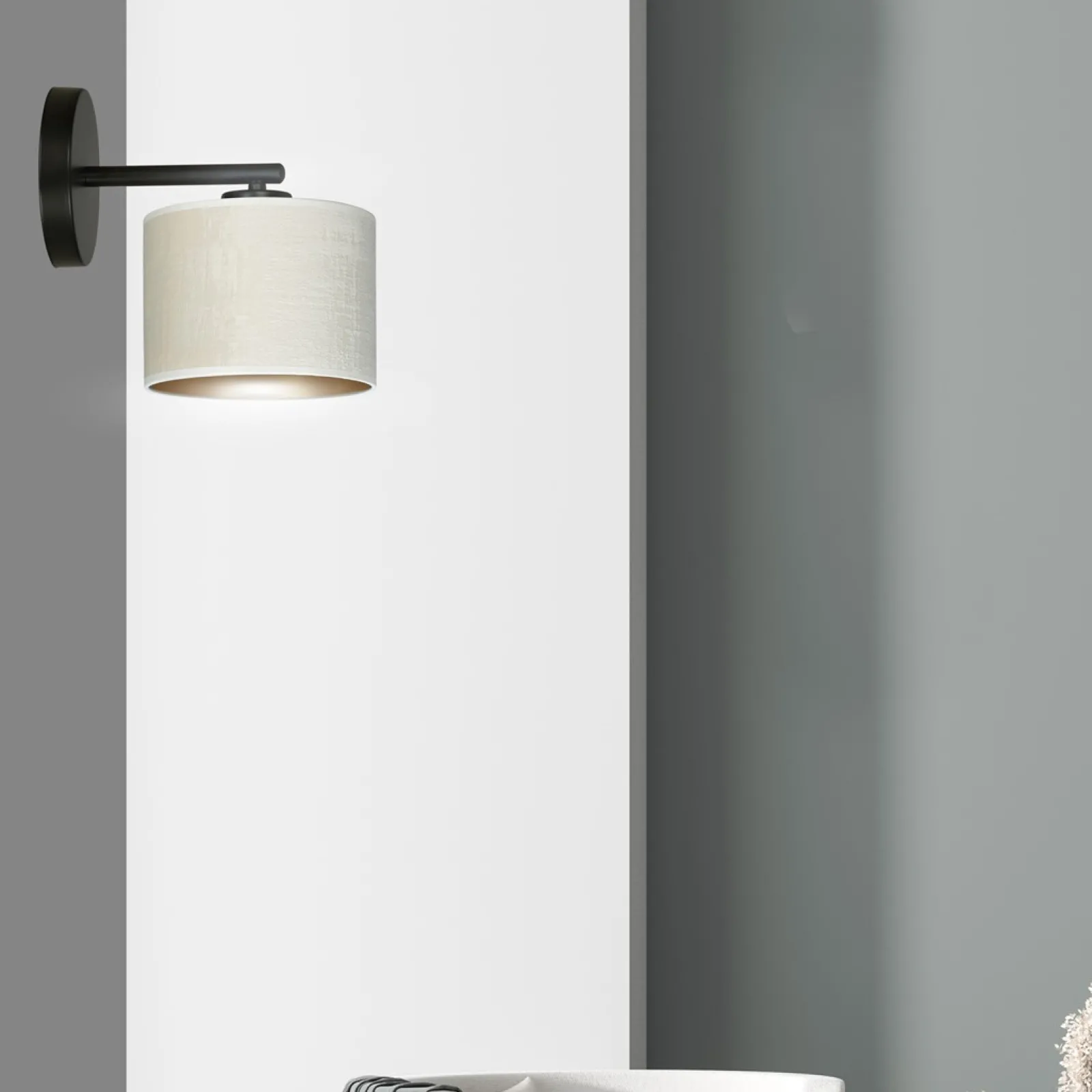 Sklep Kaja Klasyczna lampa ścienna z biało-złotym abażurem 1052/K1 HILDE | Kaja* Kinkiety Tradycyjne