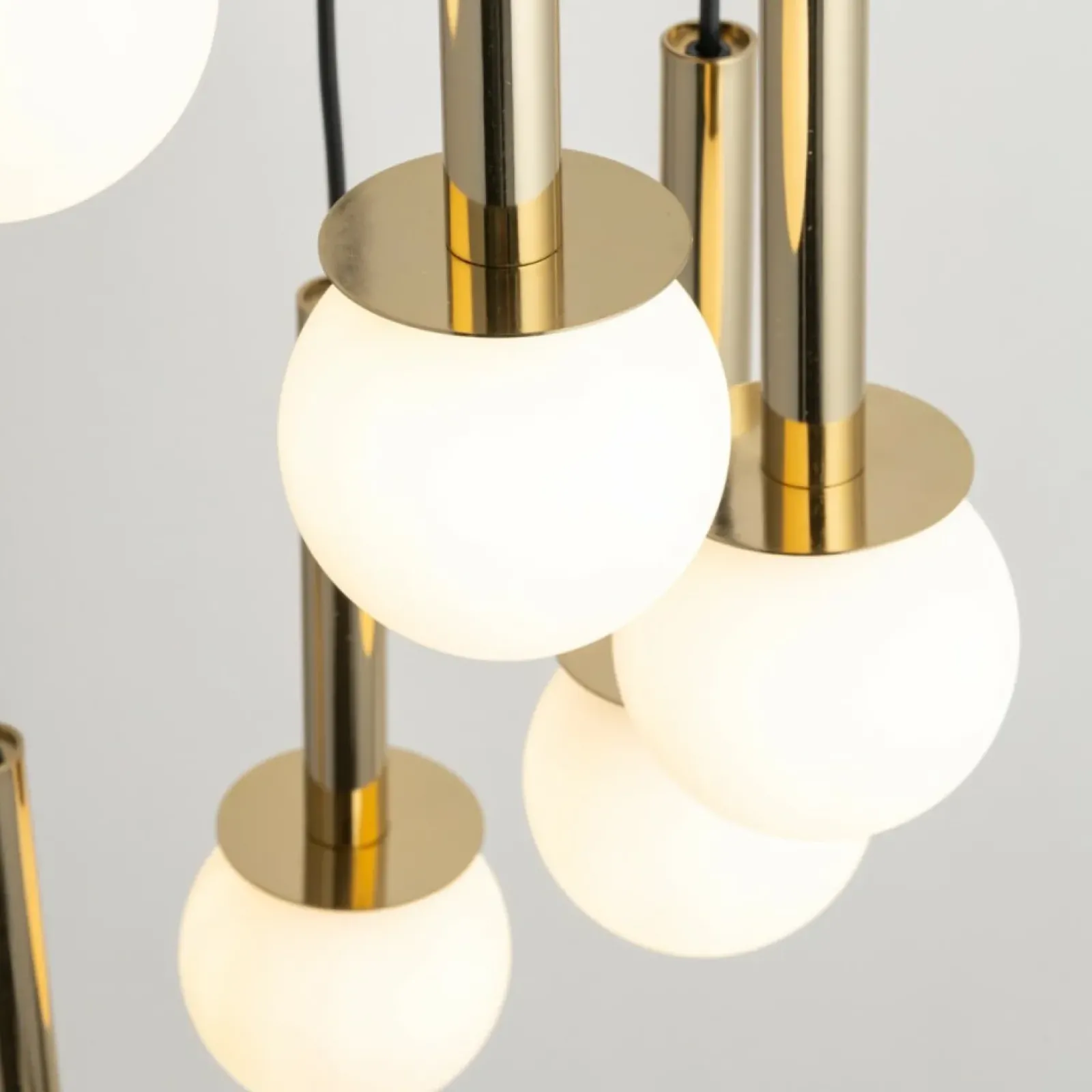 Sklep Kaja Lampa na okrągłej podstawie, złote dodatki SIG 40771 DAISY | Kaja Cheap