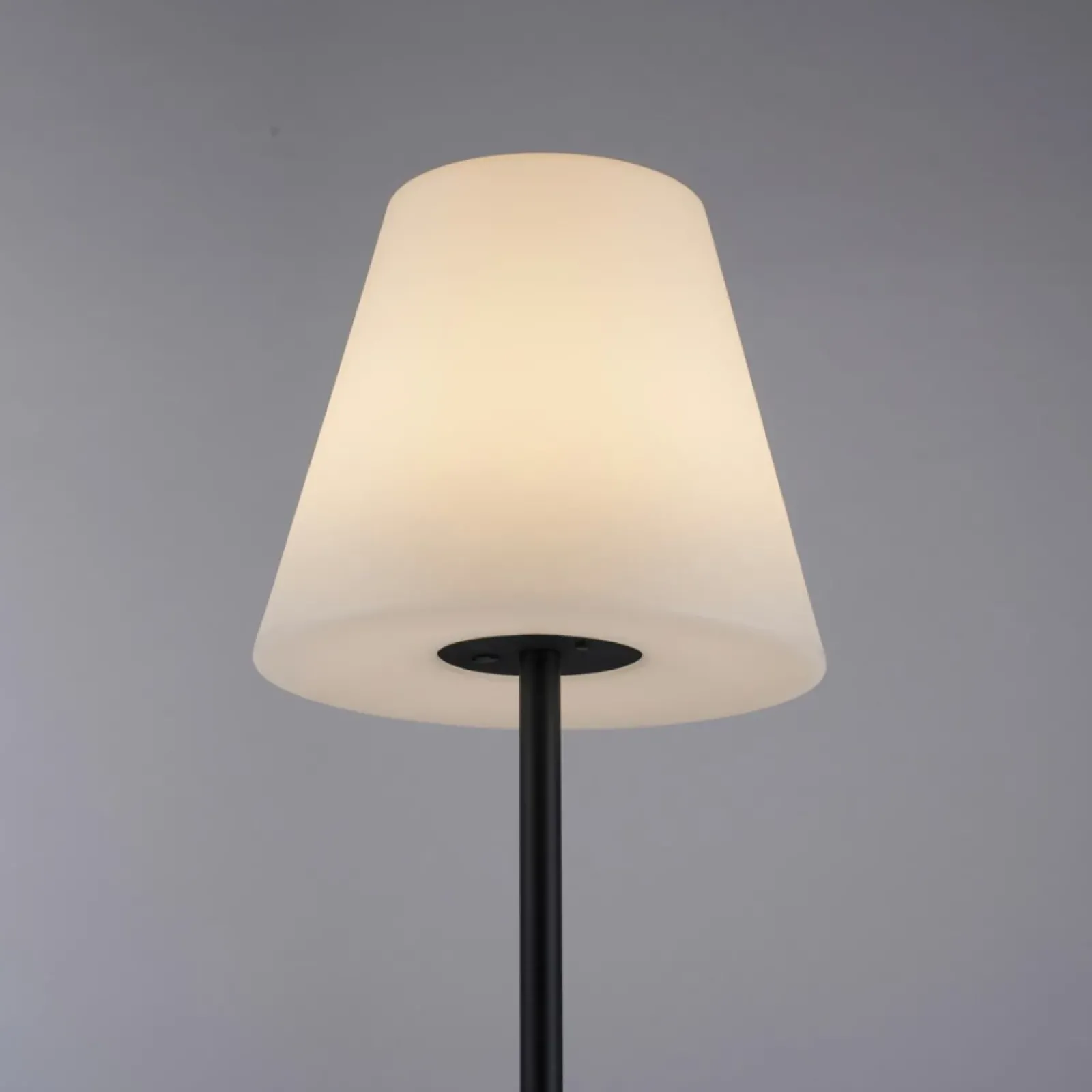 Sklep Kaja Lampa podłogowa zasilana akumulatorem, RGB 19826-18 z serii HOLLY* Lampy Podłogowe Z Abażurem|Tradycyjne Lampy Podłogowe