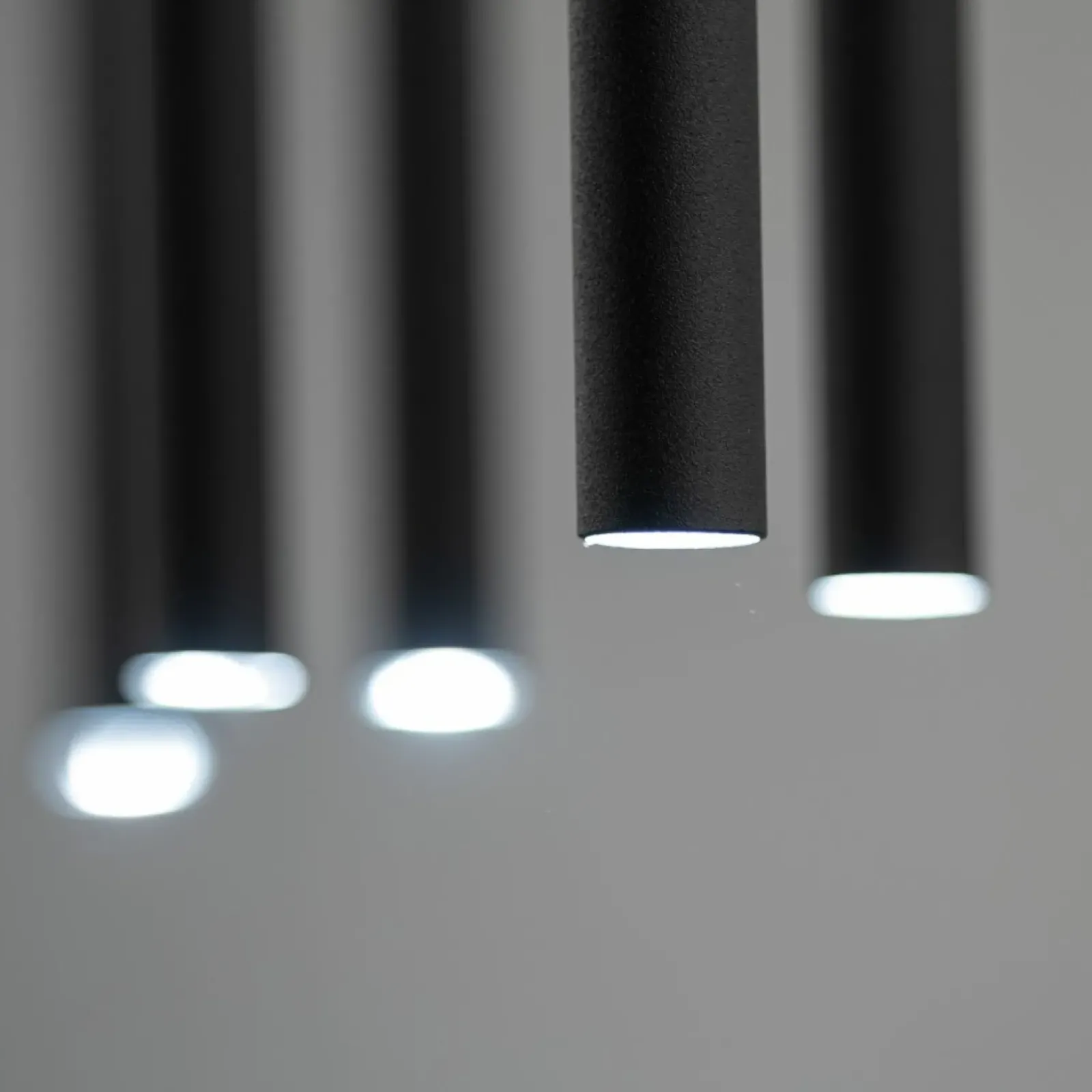 Sklep Kaja Lampa wisząca z wąskimi tubami, nad stół TK 10115 PIANO BLACK | Kaja Hot