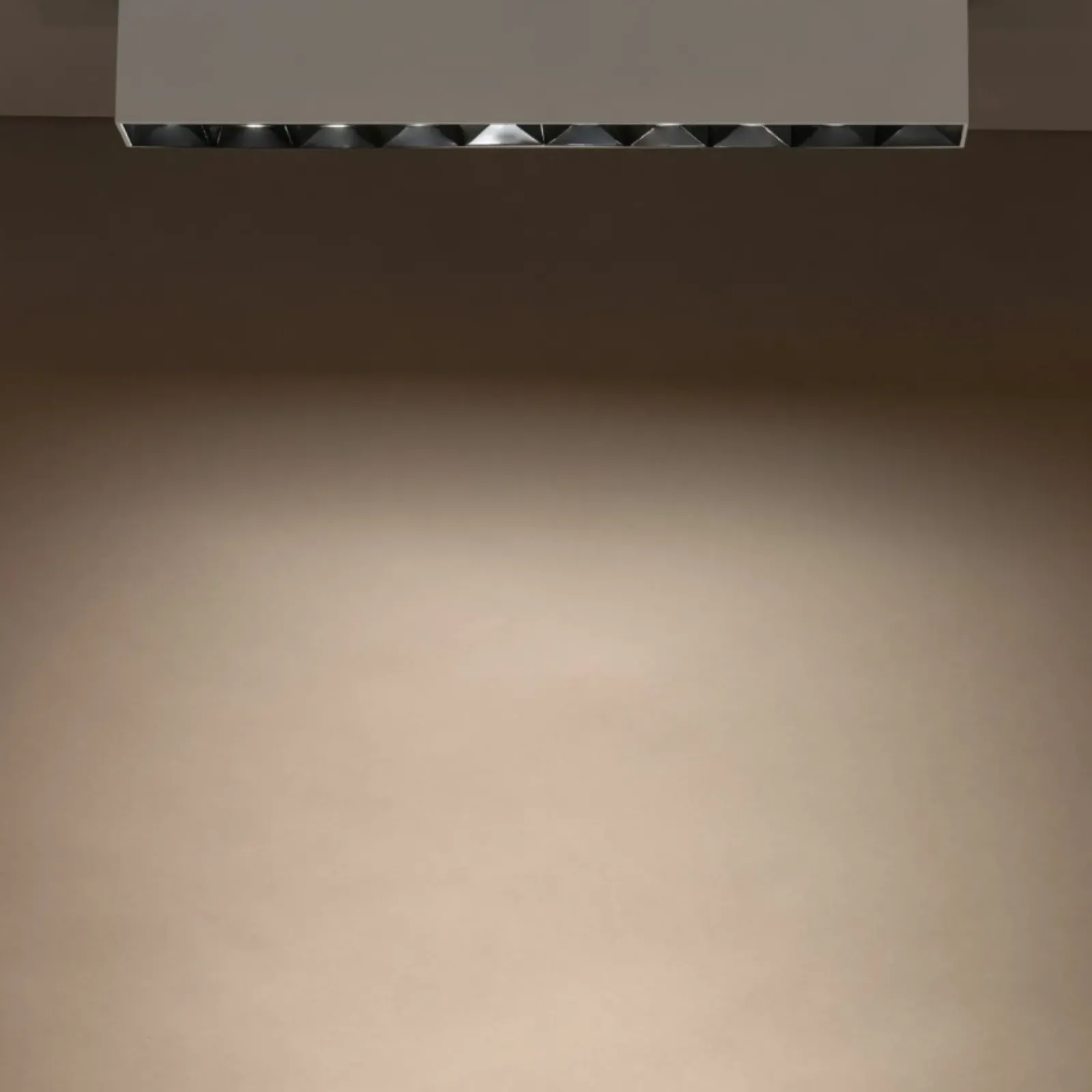 Sklep Kaja Liniowa lampa z ciepłą barwą LED 38,5cm 36° 3000K 10050 MIDI LED* Lampy Led