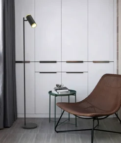 Sklep Kaja Minimalistyczna lampa podłogowa reflektor WF 3003-104 TOULOUSE | Kaja* Lampy Led