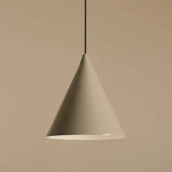 Sklep Kaja Minimalistyczna lampa wisząca, bezowy stożek 1108G17 z serii FORM Zadzwońporabattel.783200183(8-16)/mailsklep@kaja.com.pl Hot