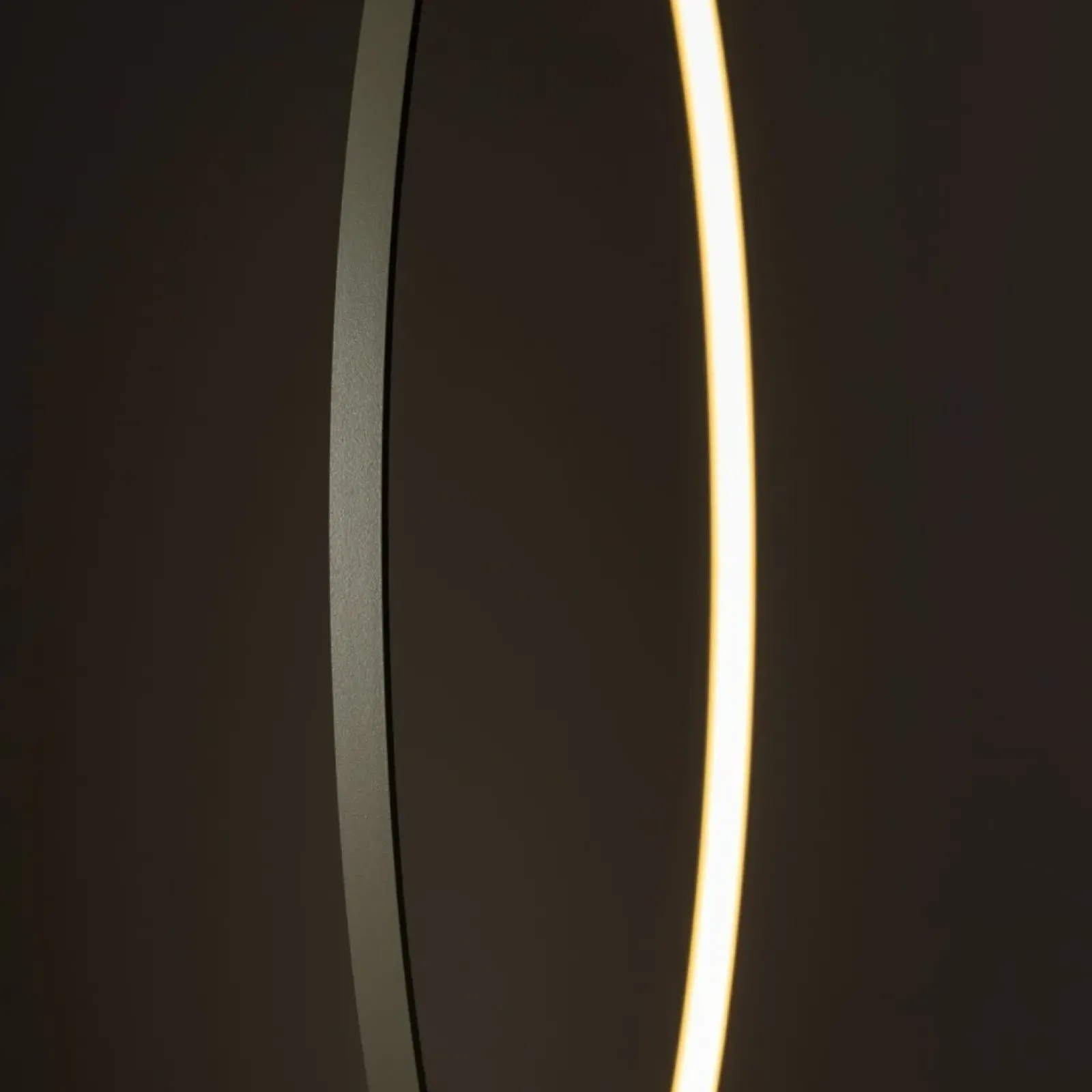 Sklep Kaja Okrągła lampa LED na pionowym zwisie 11401 CIRCOLO LED | Kaja Best Sale