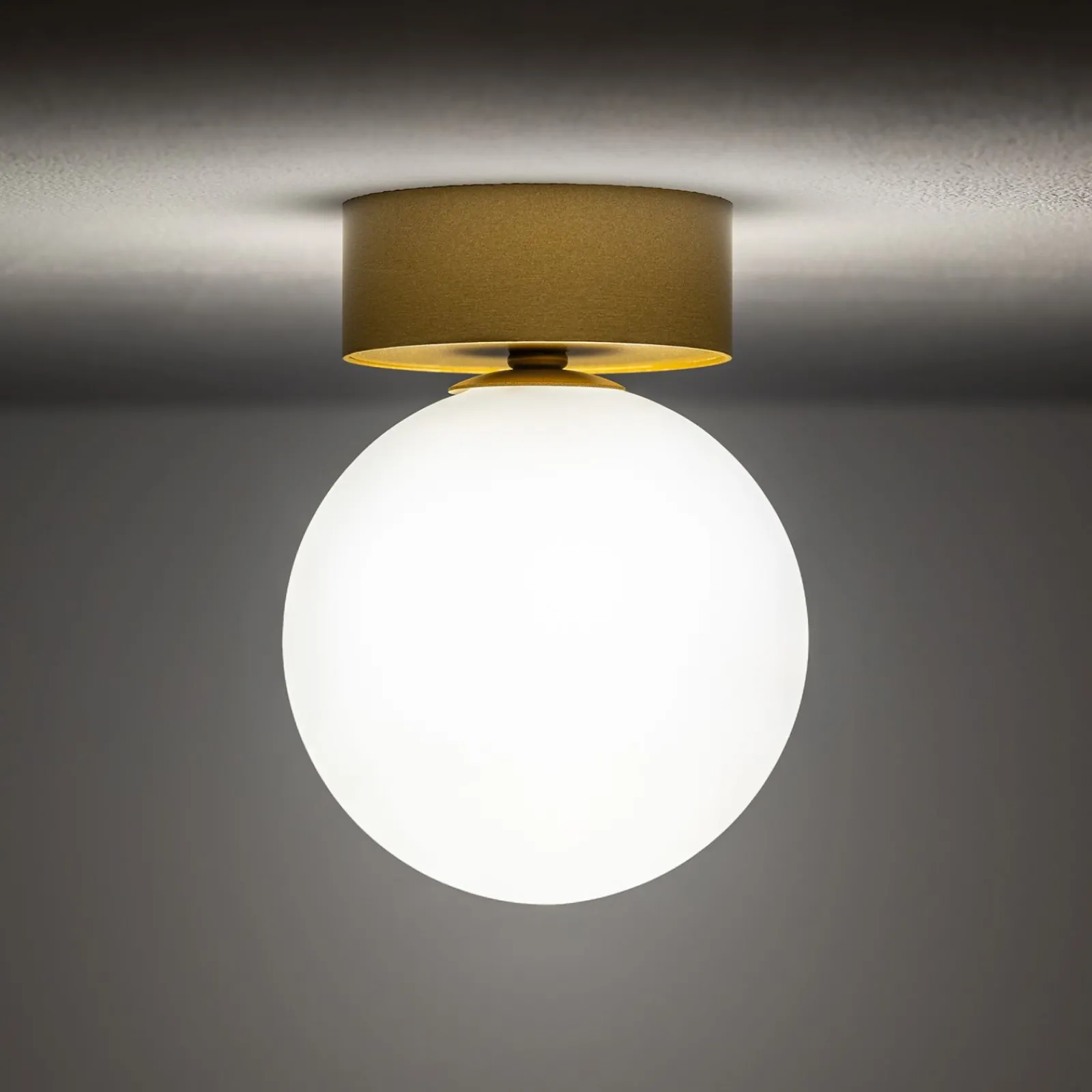 Sklep Kaja Pojedyncza lampa sufitowa z mlecznym kloszem 10623 KIER | Kaja* Plafony Nowoczesne