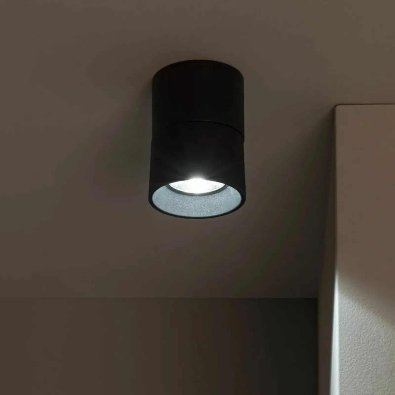 Sklep Kaja Ruchoma tuba LED 3000K 11x9cm ABR-LPR-15W-C-WW ESTETICA LED | Kaja* Lampy Led