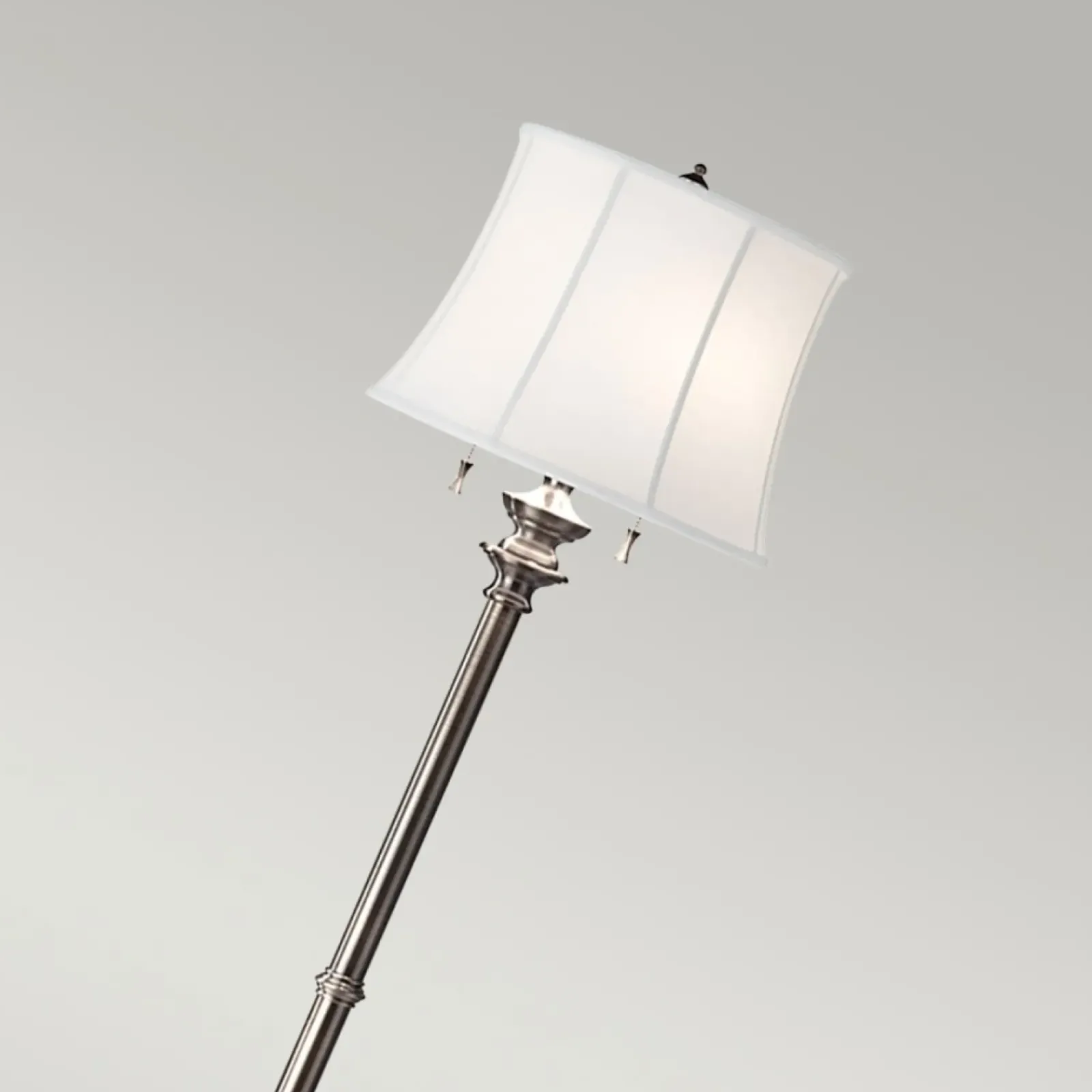 Sklep Kaja Srebrna lampa podłogowa, abażur FE-STATEROOM-FL-AN z serii STATEROOM* Lampy Podłogowe Z Abażurem|Tradycyjne Lampy Podłogowe