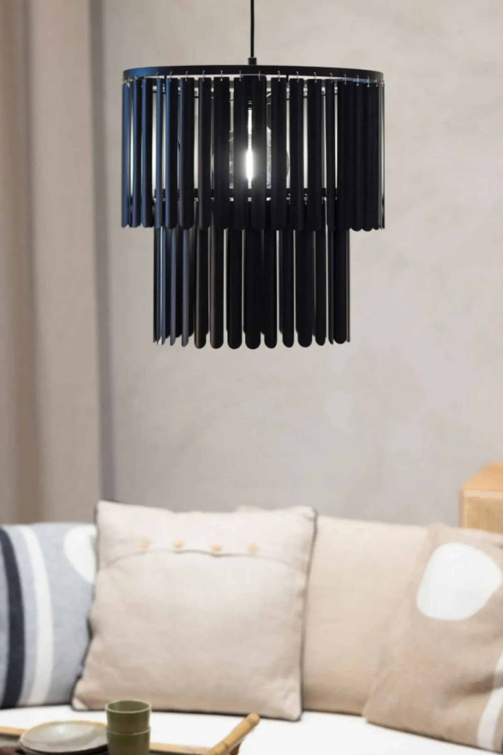 Sklep Kaja Stylowa lampa wisząca do nowoczesnego salonu 108581 z serii VIENTO Best