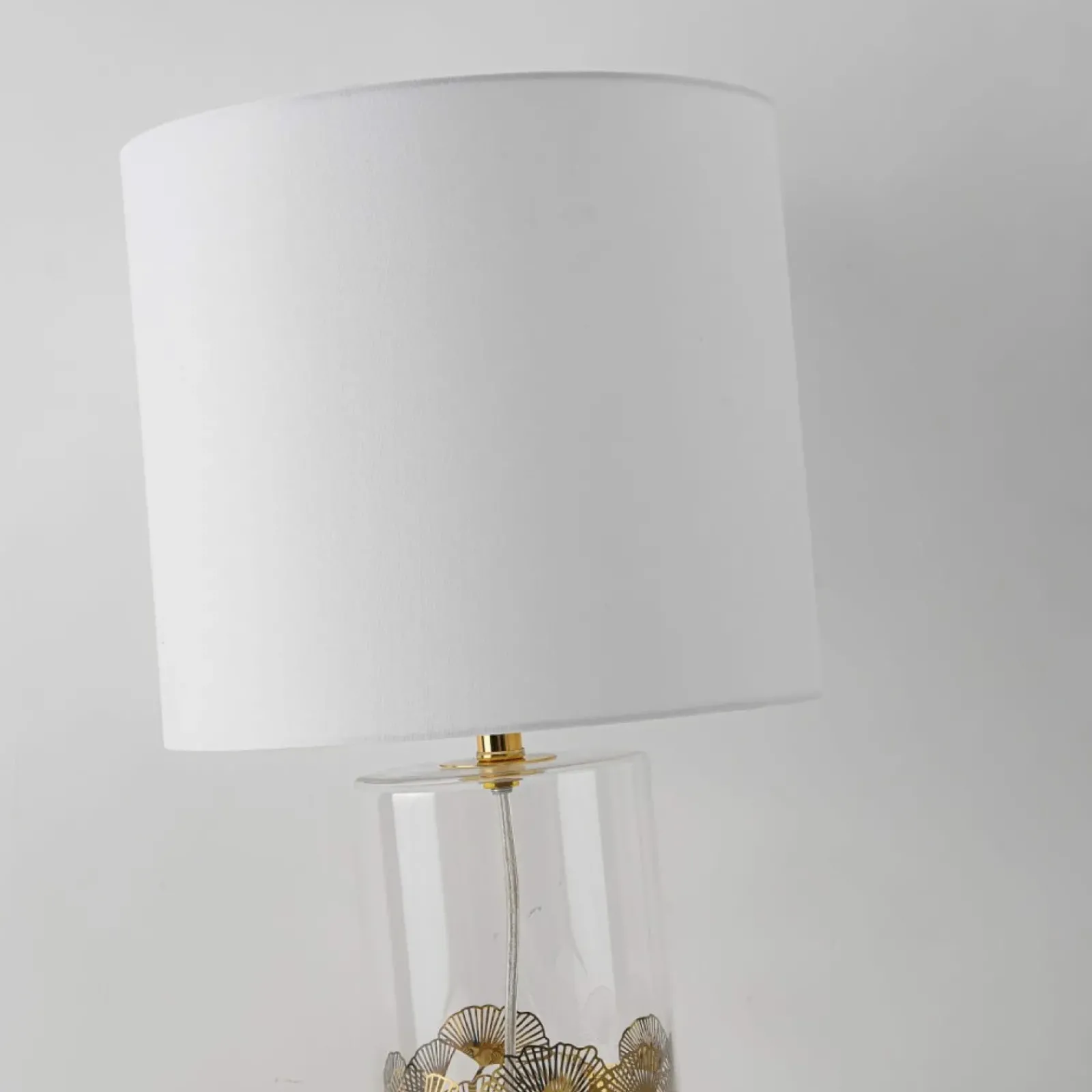 Sklep Kaja Stylowa lampka do eleganckiego salonu LP-818/1T WH z serii SUNFLOWER* Lampki Stołowe Z Abażurem|Nowoczesne Lampki Stołowe