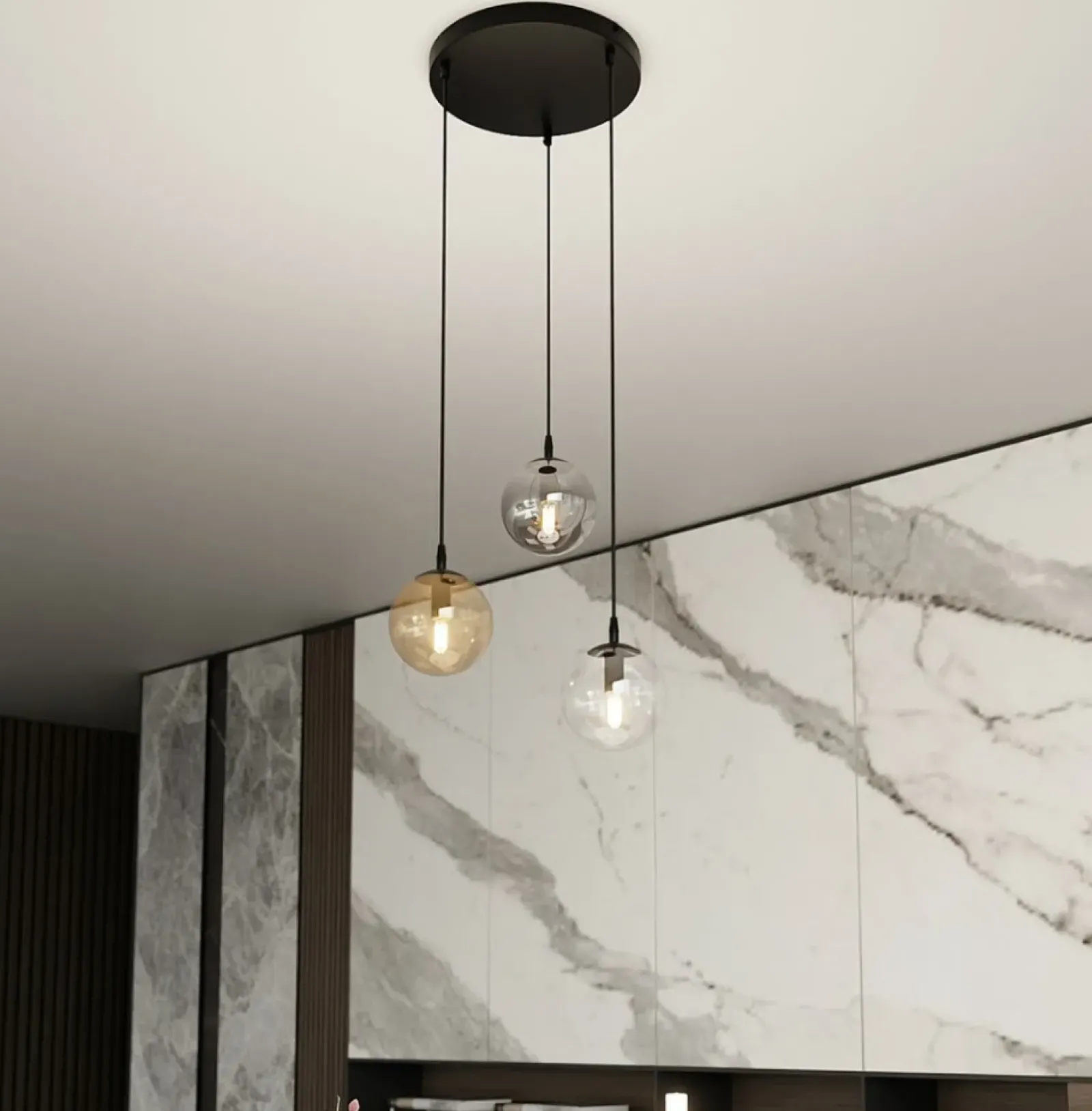 Sklep Kaja Wielokolorowa lampa wisząca z kulami 714/3PREM | Kaja Oświetlenie Store