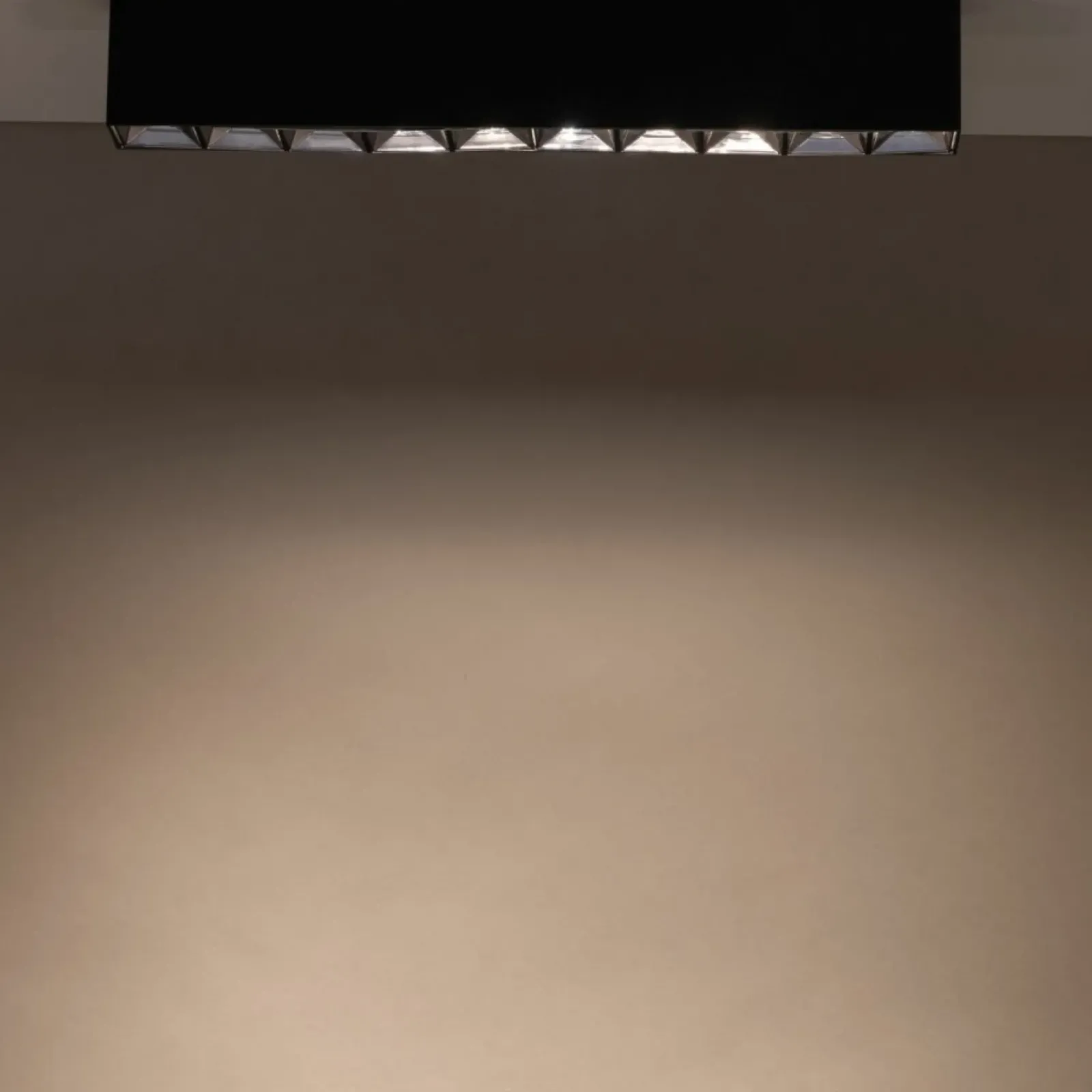Sklep Kaja Wąska, długa lampa natynkowa 38,5cm 36° 3000K 10056 MIDI LED | Kaja* Lampy Led