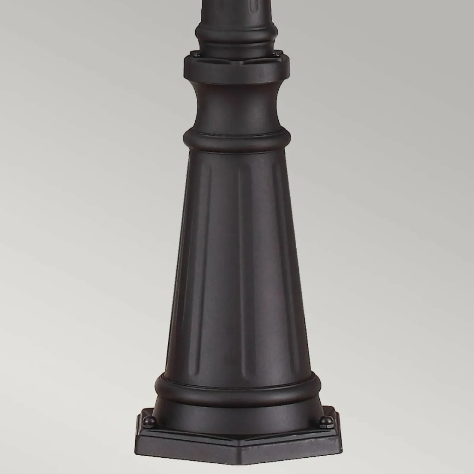 Sklep Kaja Wysoka lampa ogrodowa, czarna FE-COTSLN5-L-BK z serii COTSWOLD LANE* Latarnie Ogrodowe|Lampy Ogrodowe Stojące