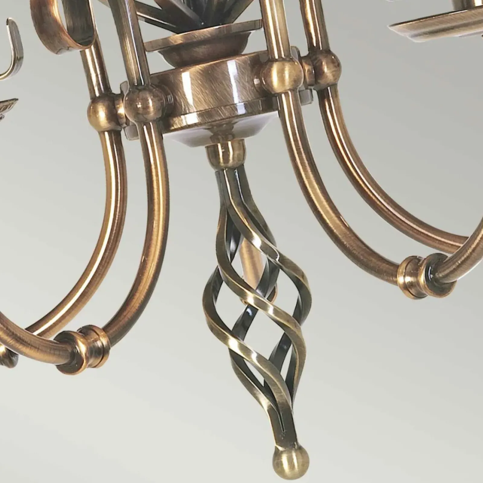 Sklep Kaja Wyszukana lampa wisząca, pałacowa ART5-AGD-BRASS z serii ARTISAN* Randole Tradycyjne